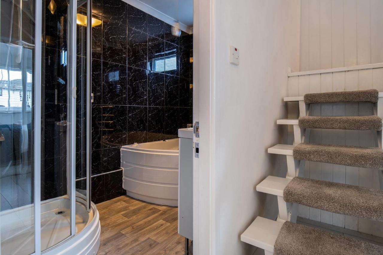 Rivage - Modern Maisonette Deganwy Extérieur photo